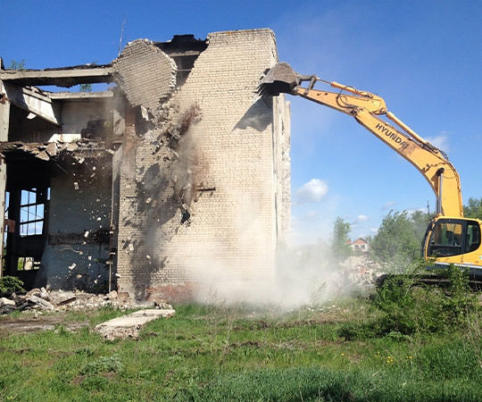 Демонтаж зданий во Фрязино и  Московской области
